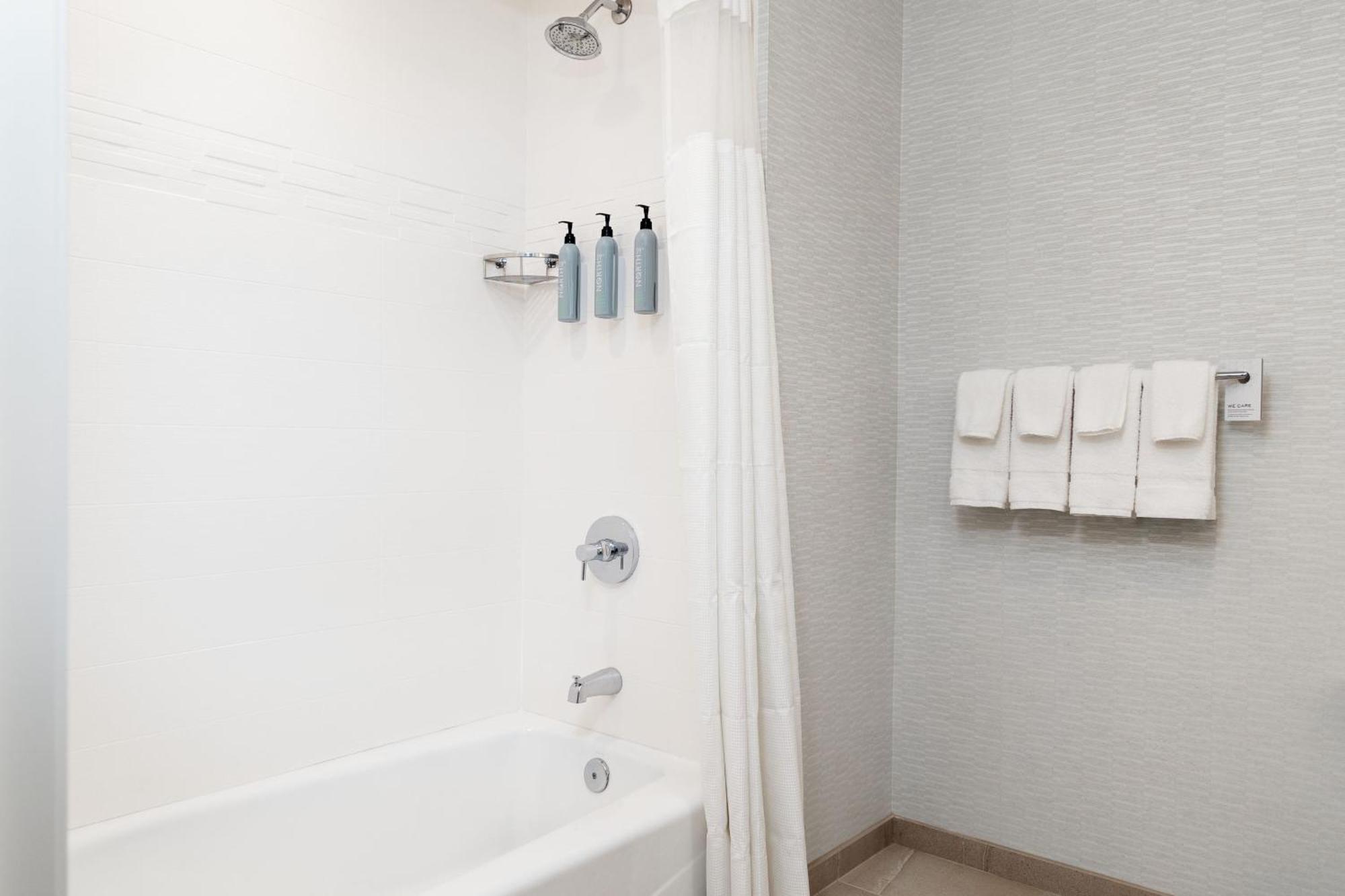 Residence Inn Largo Medical Center Drive Екстериор снимка
