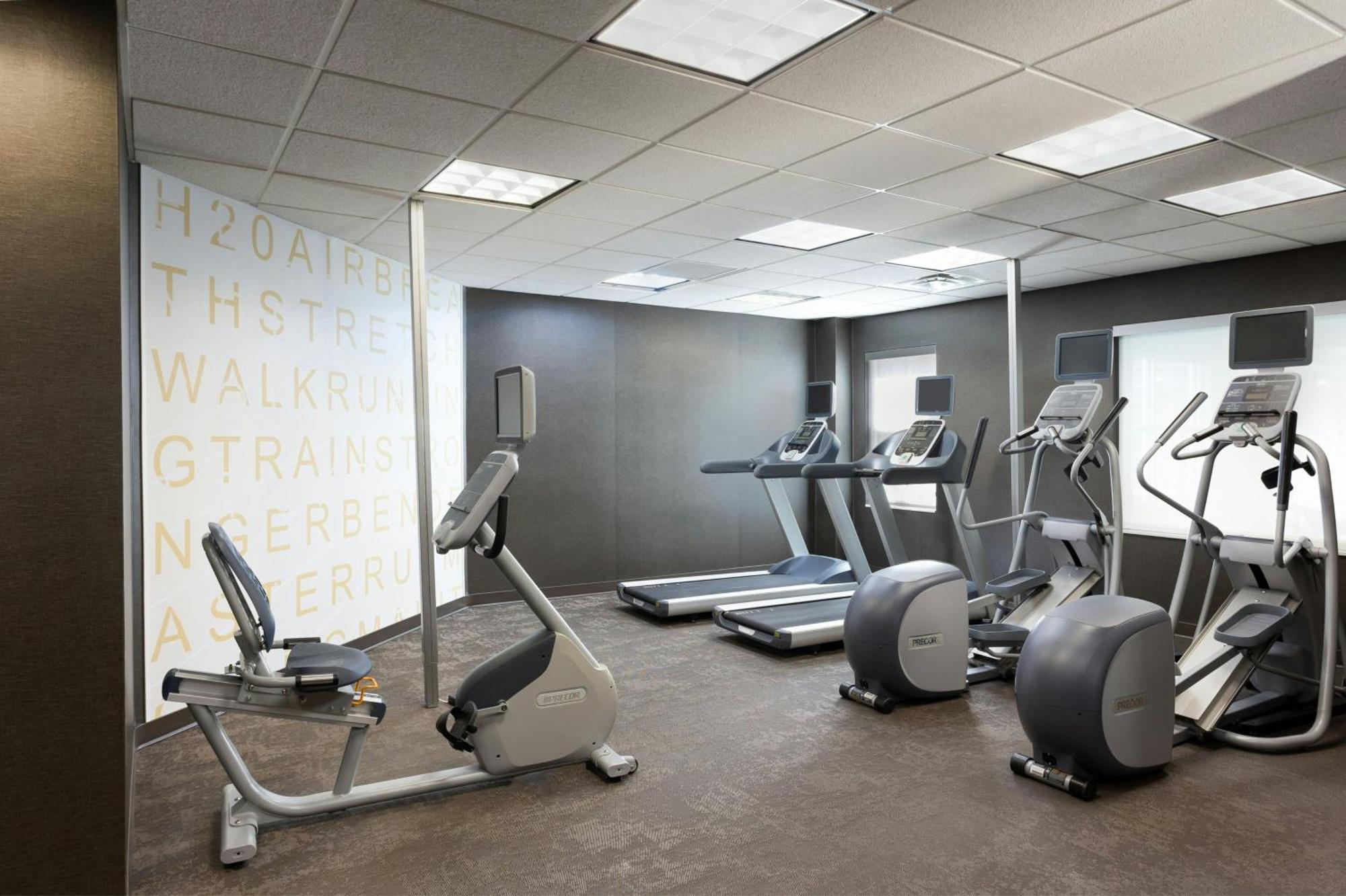 Residence Inn Largo Medical Center Drive Екстериор снимка