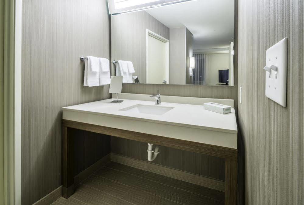Residence Inn Largo Medical Center Drive Екстериор снимка